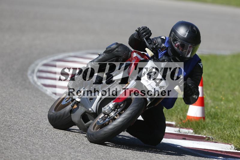 /Archiv-2025/55 20.09.2025 Speer Racing ADR/Gruppe gruen/444